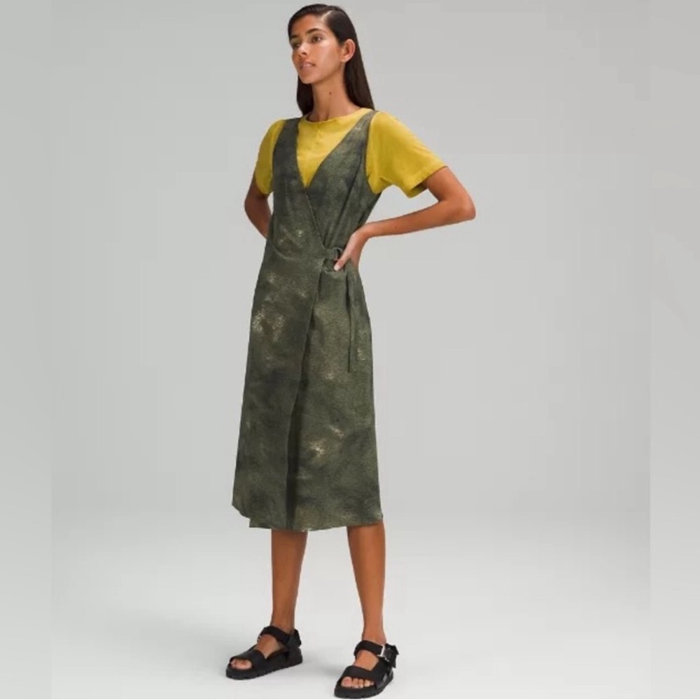 NWT 🔥Lululemon LAB Wrap it Up Dress Size 8 light sage